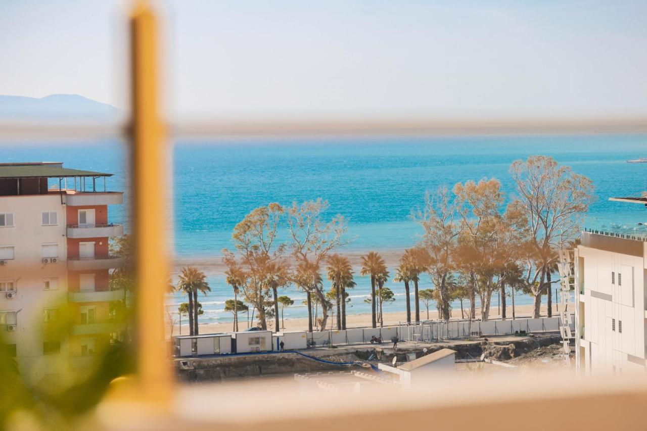Large Apartment Near The Seaside Boulevard Lungomare Влёра Экстерьер фото